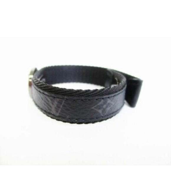 SALE 💥🔆☀️Louis Vuitton Luxury Bracelet - Picture 2 of 9